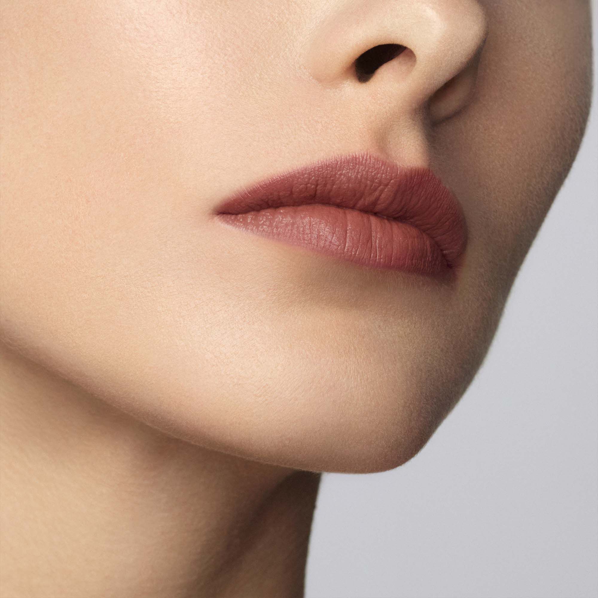Lip Maestro Lipstick