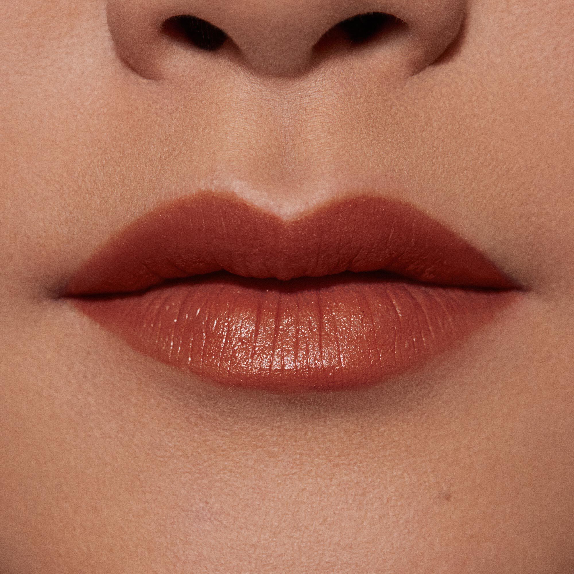 Lip Maestro Lipstick