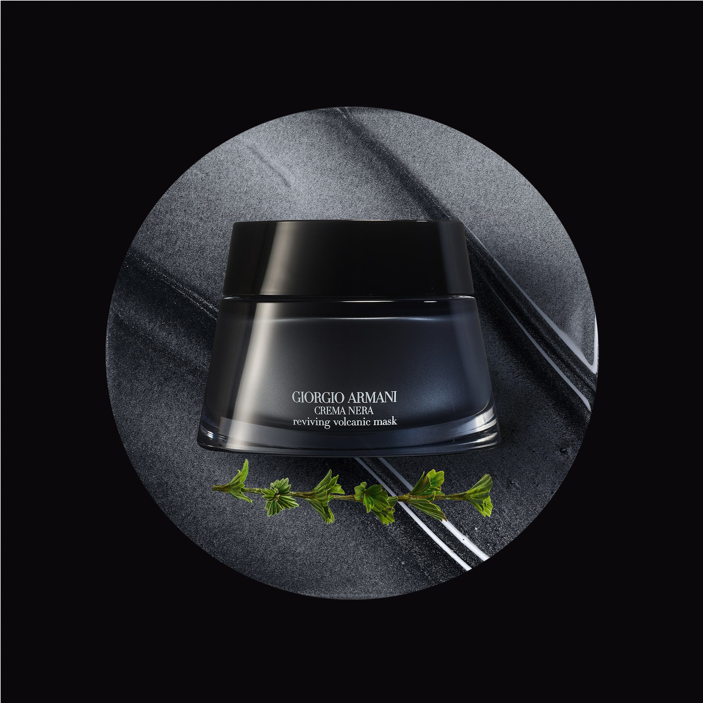 Crema Nera Reviving Volcanic Black Gel Mask