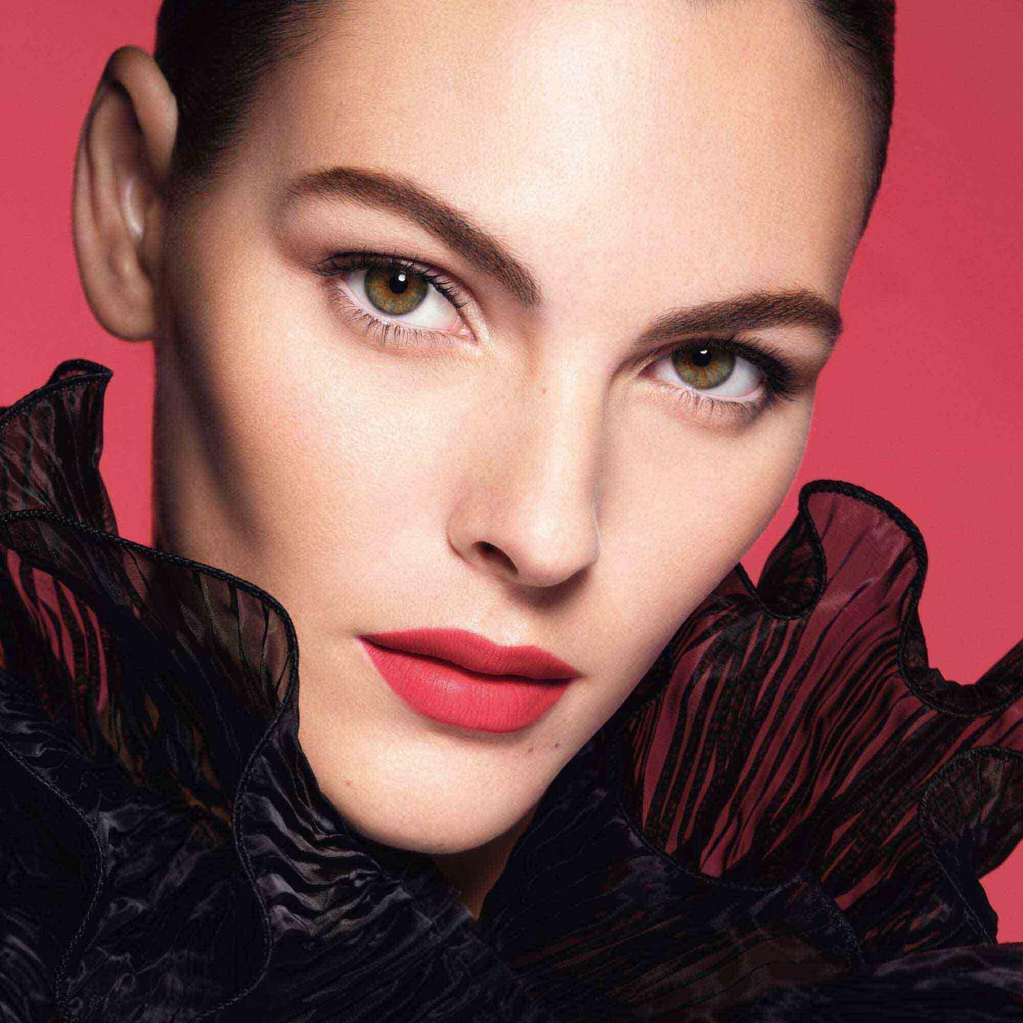 Close-up of Vittoria wearing ARMANI LIP MAESTRO in shade 520 Dusty Rose.