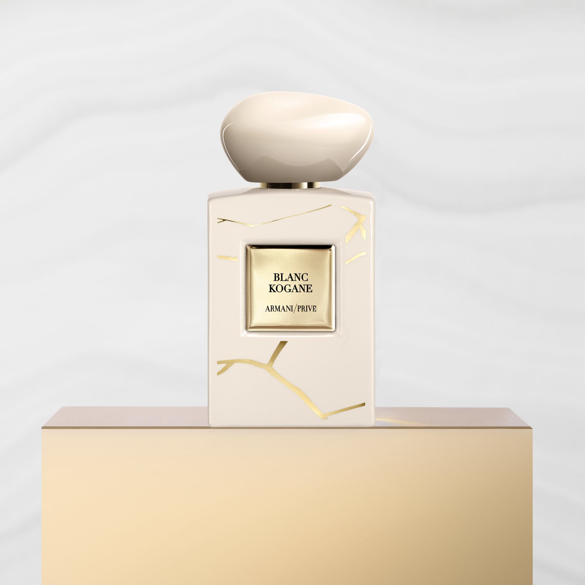 Armani Prive Blanc Kogane