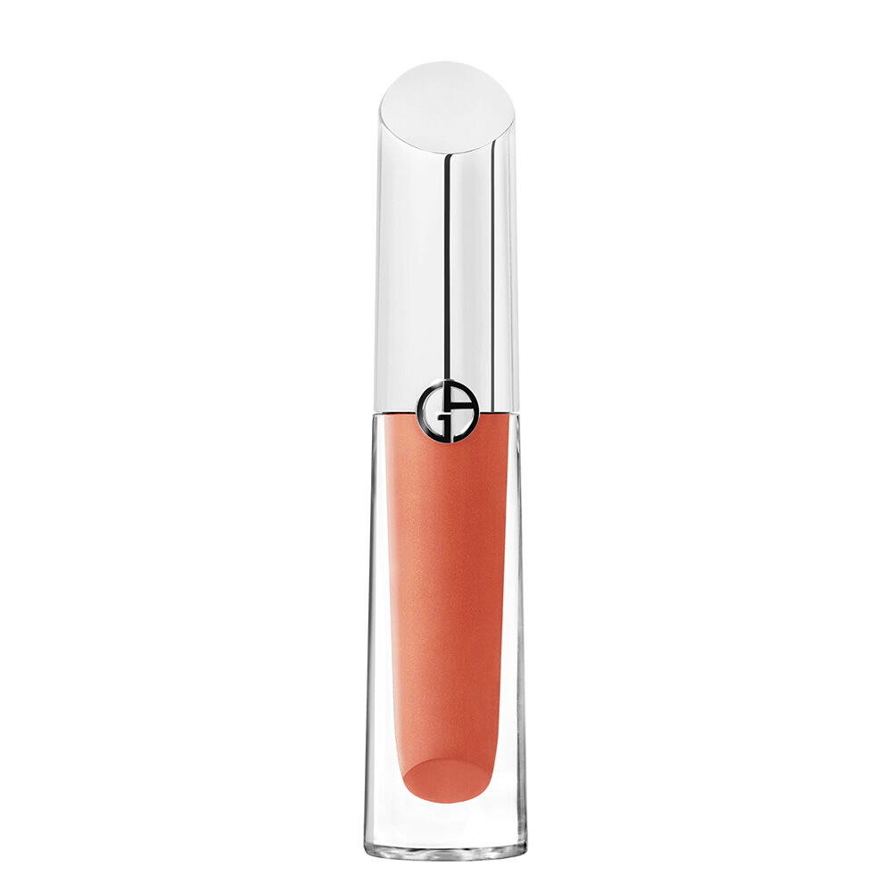 New Prisma Glass, the oil-in-gel lip gloss Armani beauty