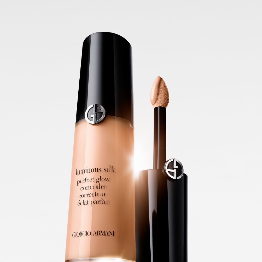 Luminous Silk Lightweight Liquid Concealer