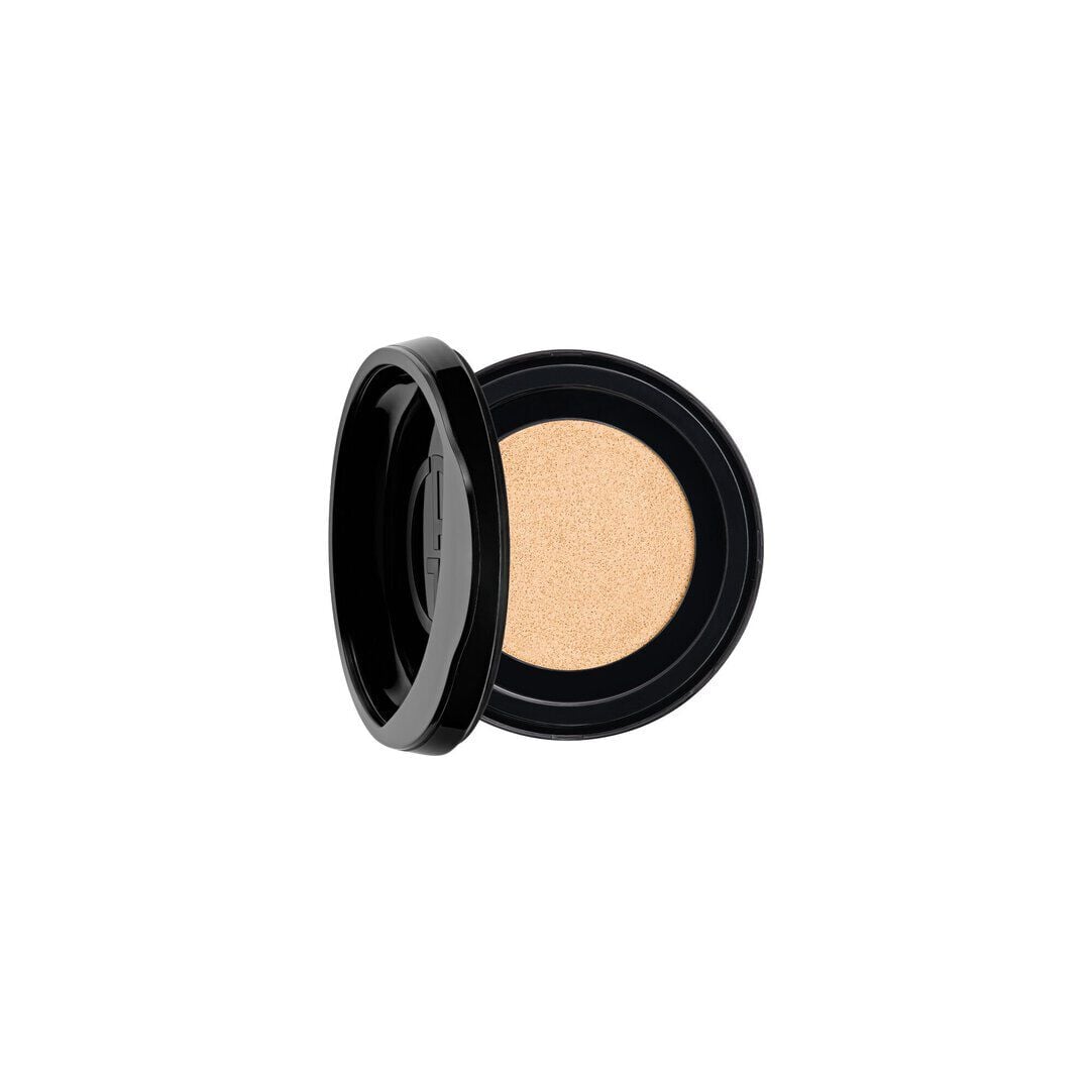 An open Giorgio Armani LUMINOUS SILK PRISMA GLOW CUSHION Refill