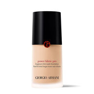 POWER FABRIC PRO FOUNDATION