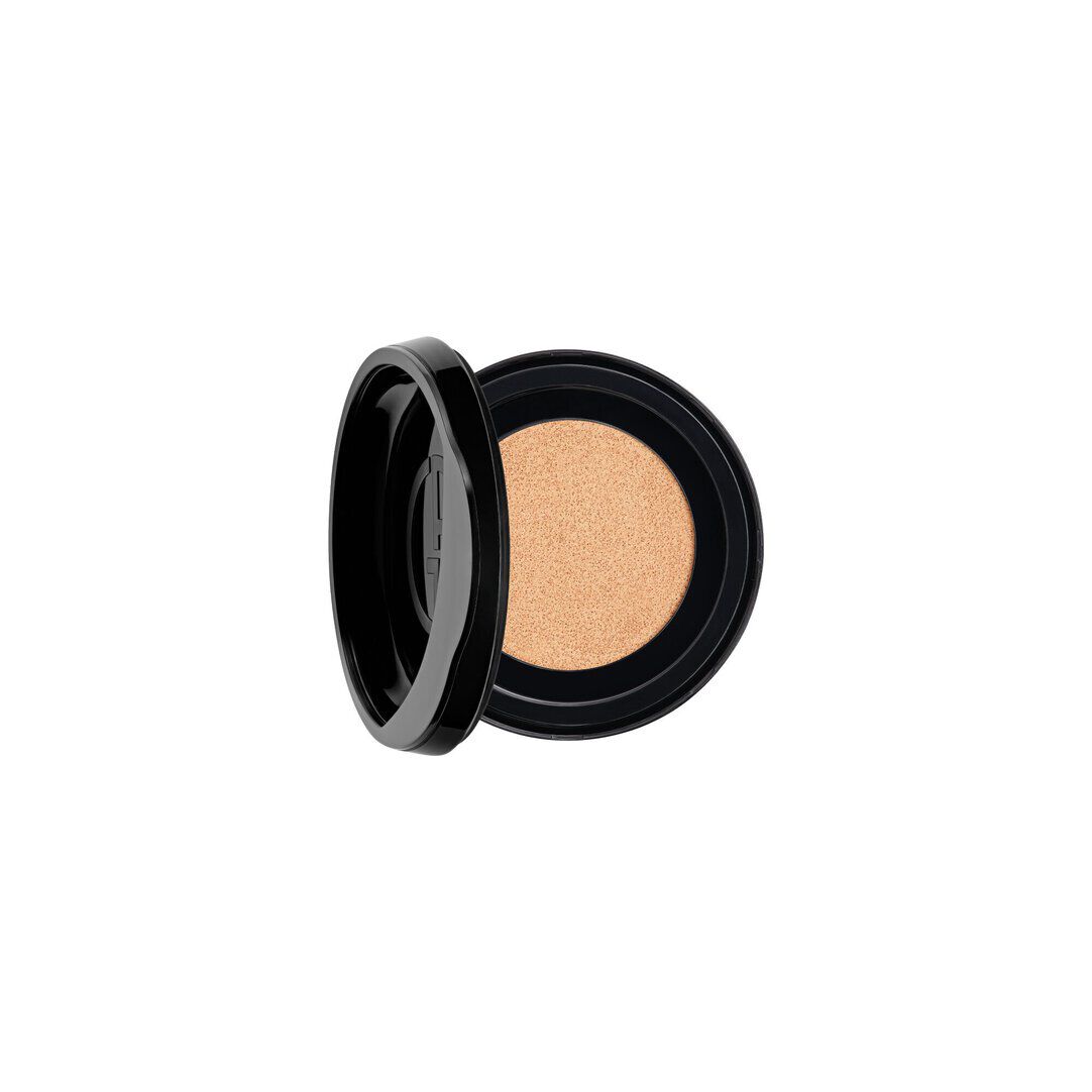 An open Giorgio Armani LUMINOUS SILK PRISMA GLOW CUSHION Refill