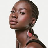 Elegant & Understated